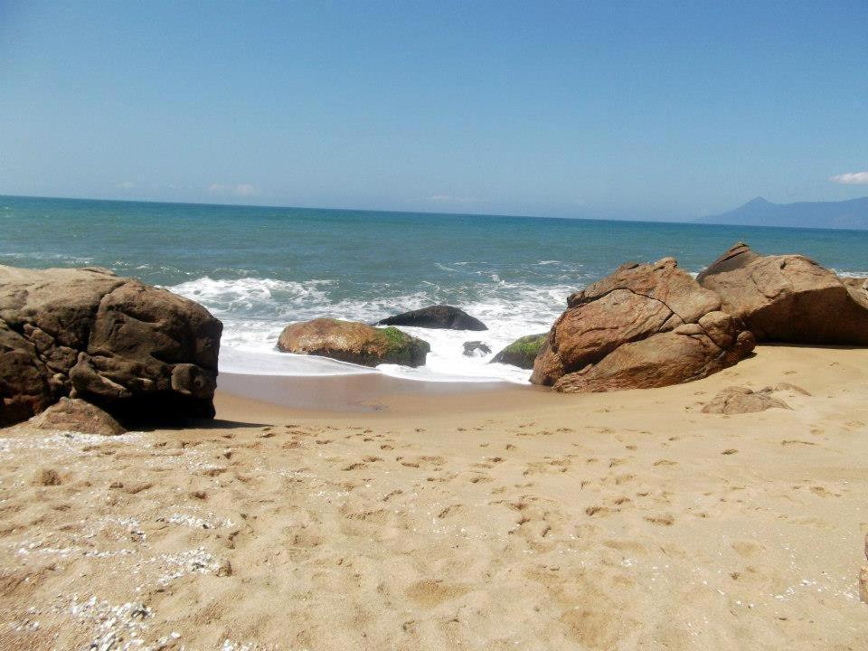 Suites Som Do Mar 卡拉瓜塔图巴 外观 照片